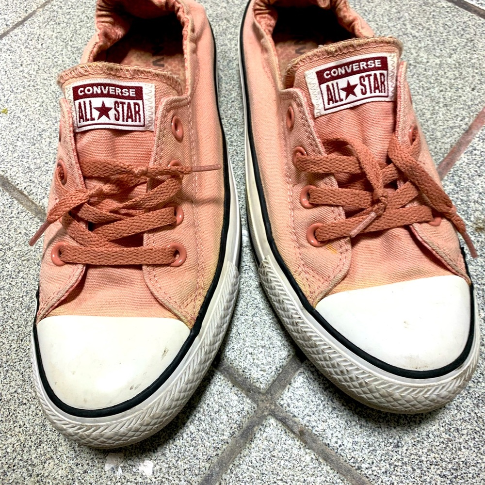 Pale pink Converse!